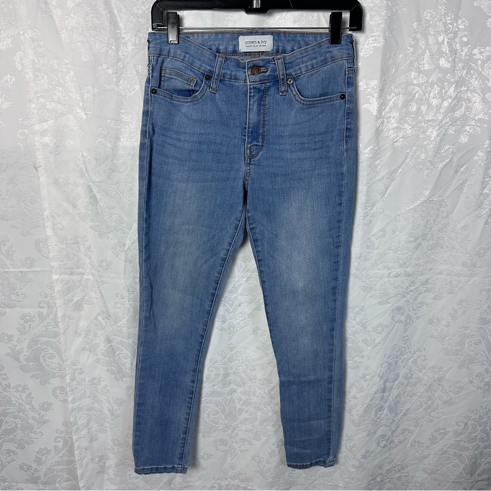 Crown & Ivy Blue Skinny Jeans with Stretch
